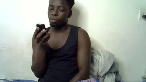 Snapshot of blesse_mixed chatting on 1, 11, 2025 Black brown online show from 1, 11, 2025