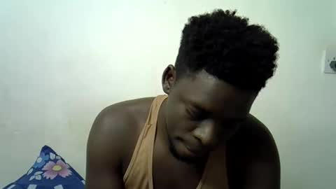 Snapshot of blesse_mixed chatting on 5, 11, 2025 Black brown online show from 5, 11, 2025