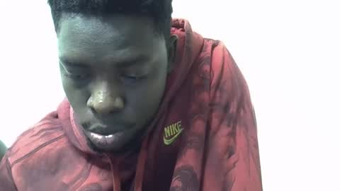 Snapshot of blesse_mixed chatting on 11, 11, 2025 Black brown online show from 11, 11, 2025