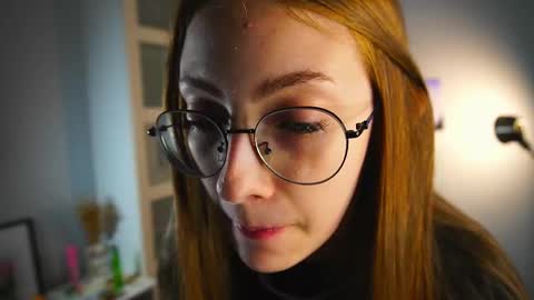  LiLy online show from 17, 10, 2025