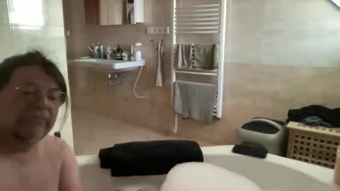 Snapshot of bllyidol chatting on 7, 11, 2025 BlIdoL online show from 7, 11, 2025