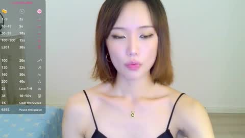 YoYo online show from 28, 9, 2025