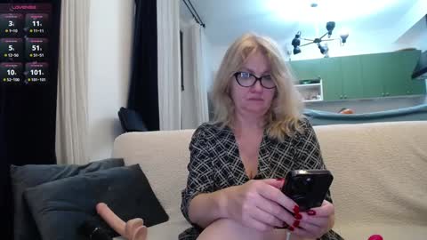 Karina online show from 26, 1, 2025