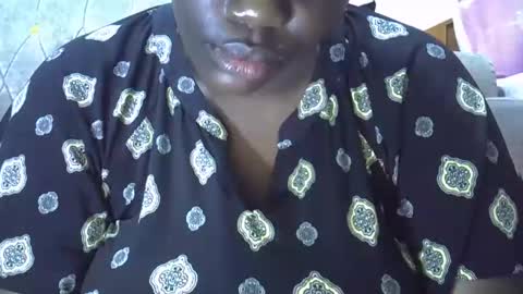 Snapshot of blonde202 chatting on 5, 11, 2025 Abbygael online show from 5, 11, 2025