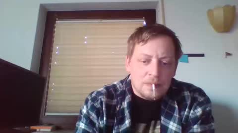 Snapshot of blonde32m chatting on 12, 1, 2025 blonde32m online show from 12, 1, 2025