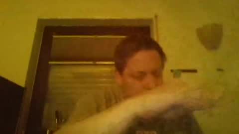 Snapshot of blonde32m chatting on 23, 10, 2025 blonde32m online show from 23, 10, 2025