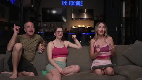 Snapshot of blondefoxsilverfox chatting on 16, 11, 2025 blondefoxsilverfox online show from 16, 11, 2025