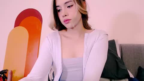 Snapshot of blondetwinkcum19 chatting on 15, 12, 2025 zoey madisson 3 online show from 15, 12, 2025