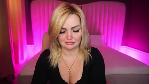 Blonde online show from 6, 10, 2025