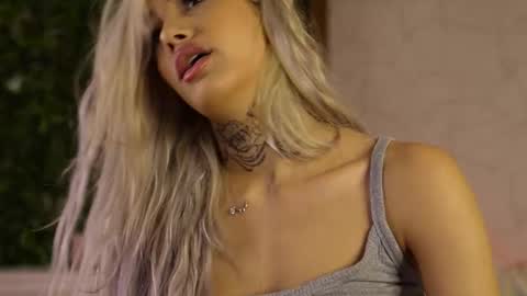 blondie_muller online show from 12, 9, 2025