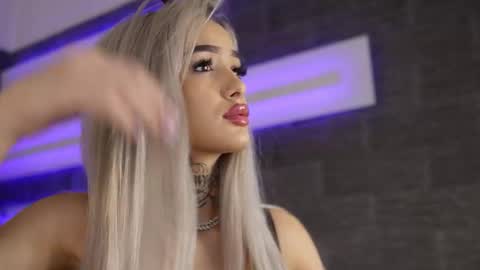 blondie_muller online show from 15, 12, 2025