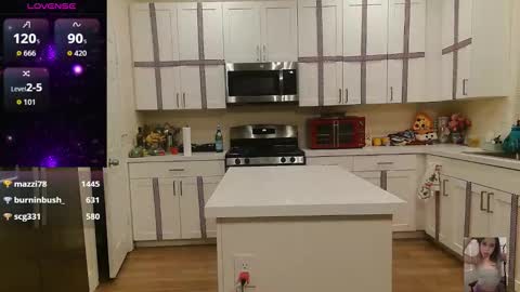 Bubbles online show from 12, 11, 2025