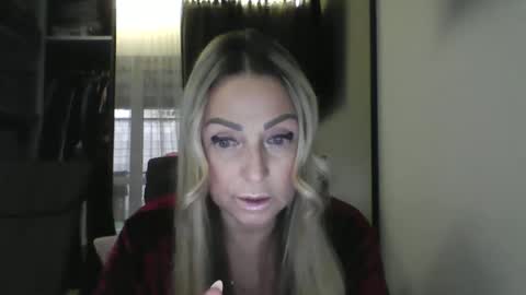 Iren online show from 29, 10, 2025