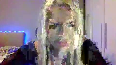 Snapshot of blondleyla chatting on 5, 11, 2025 BlondLeyla online show from 5, 11, 2025