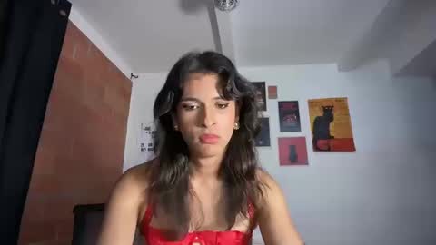 Snapshot of bloomingbella chatting on 18, 10, 2025 Bella Bloom ts online show from 18, 10, 2025