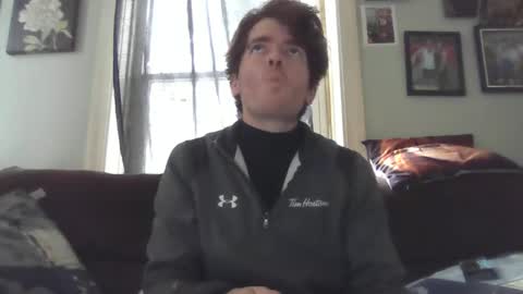 blowme19866 online show from 3, 2, 2025