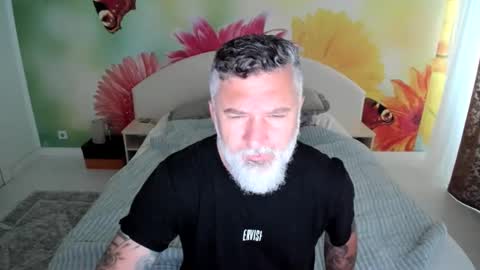 Snapshot of blowmyxxl chatting on 30, 11, 2025 Nico online show from 30, 11, 2025