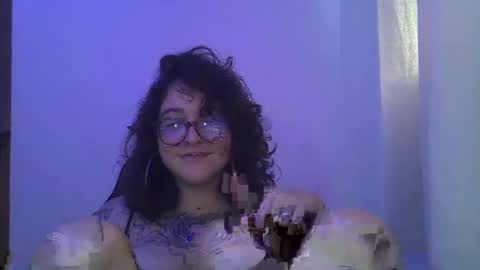 blue_liz online show from 8, 9, 2025