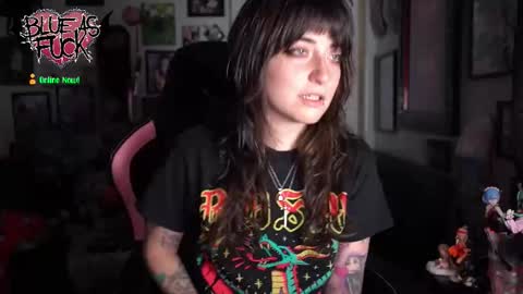 Blue online show from 25, 11, 2025