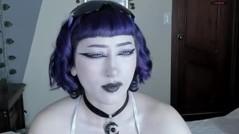 Snapshot of blueberry____ chatting on 18, 11, 2025 sophie online show from 18, 11, 2025