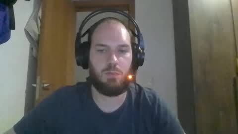 Blue online show from 28, 2, 2025