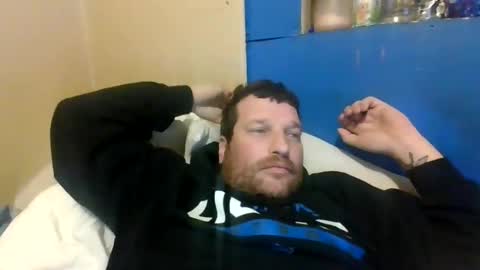 bluedemoneyes1986 online show from 7, 2, 2025