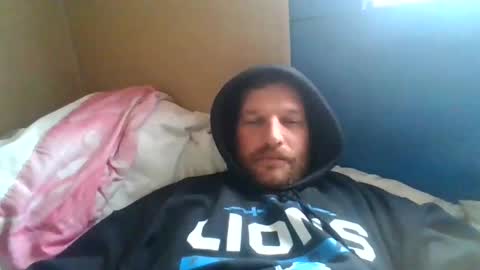 bluedemoneyes1986 online show from 12, 2, 2025