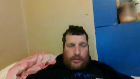 bluedemoneyes1986 online show from 13, 2, 2025