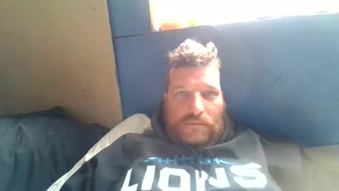 bluedemoneyes1986 online show from 26, 2, 2025