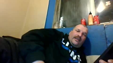 bluedemoneyes1986 online show from 11, 3, 2025