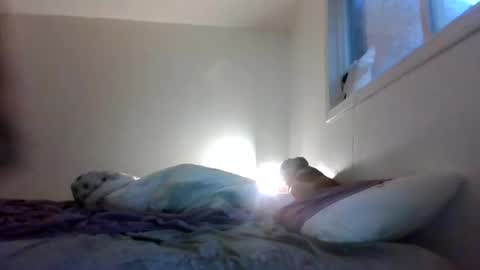 bluedemoneyes1986 online show from 24, 9, 2025