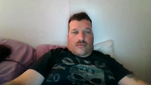 bluedemoneyes1986 online show from 31, 10, 2025