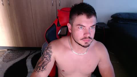 blueeyeboy0 online show from 22, 1, 2025