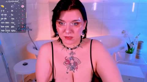 Hi my name is Lunaray online show from 21, 11, 2025