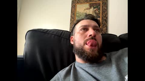 Snapshot of blueskyy56 chatting on 17, 12, 2025 blueskyy56 online show from 17, 12, 2025