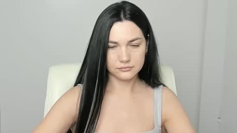 Snapshot of blum_kelly chatting on 4, 11, 2025 Kelly online show from 4, 11, 2025