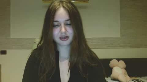 Lera  online show from 7, 10, 2025