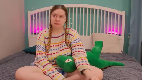 Ellie3 online show from 17, 11, 2025