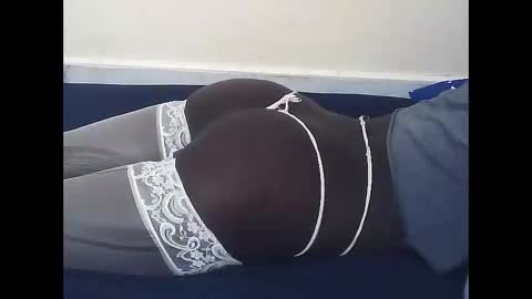 Snapshot of blushing_bunny chatting on 2, 3, 2026 Bunny online show from 2, 3, 2026