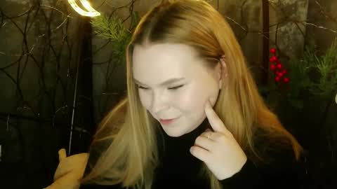 blushing_star online show from 9, 2, 2026