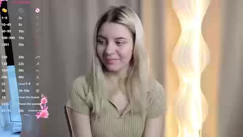 Snapshot of blushkitty chatting on 18, 10, 2025 Chloe online show from 18, 10, 2025