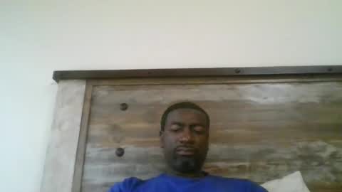 Snapshot of bluuthunder1914 chatting on 21, 11, 2025 bluuthunder1914 online show from 21, 11, 2025