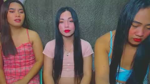 Snapshot of blythe_show chatting on 14, 11, 2025 blythe_show online show from 14, 11, 2025