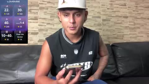 Bob  INDEPENDENT MODEL online show from 1, 2, 2026