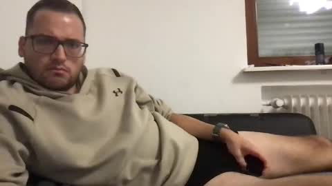 bobbele94 online show from 28, 10, 2025