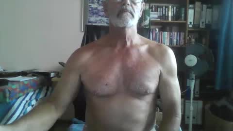 Bobbgud online show from 12, 9, 2025