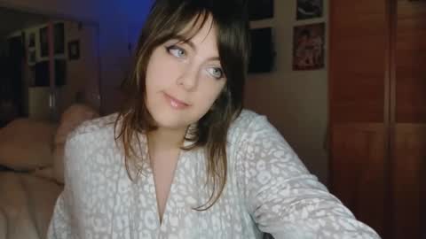 Bobbi Valentine online show from 23, 11, 2025