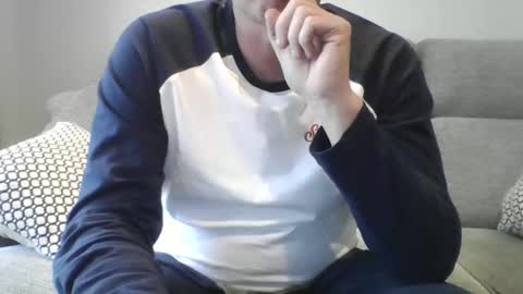 bobby_113 online show from 16, 3, 2026