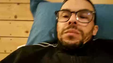 Snapshot of bomale89 chatting on 23, 12, 2024 bomale89 online show from 23, 12, 2024