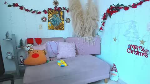  Salma Independent Model online show from 18, 12, 2024